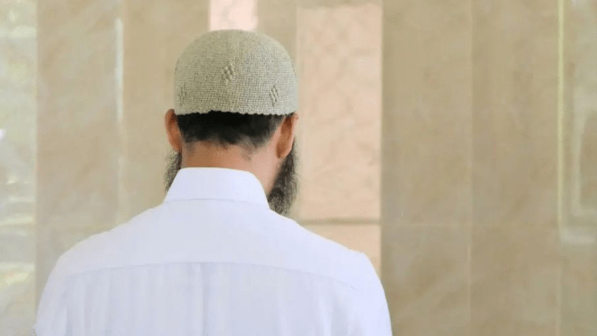 Al leer un folleto cristiano, el musulmán se convierte y ahora es evangelista